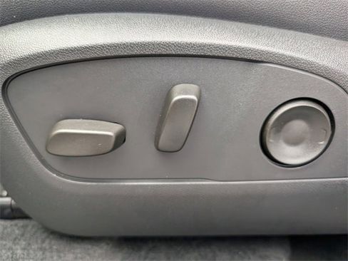 New 2026 Chevrolet Traverse Z71 w/ Enhanced Driving Package image 16