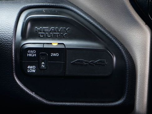 Used 2023 RAM 2500 Laramie AWD/4WD image 33