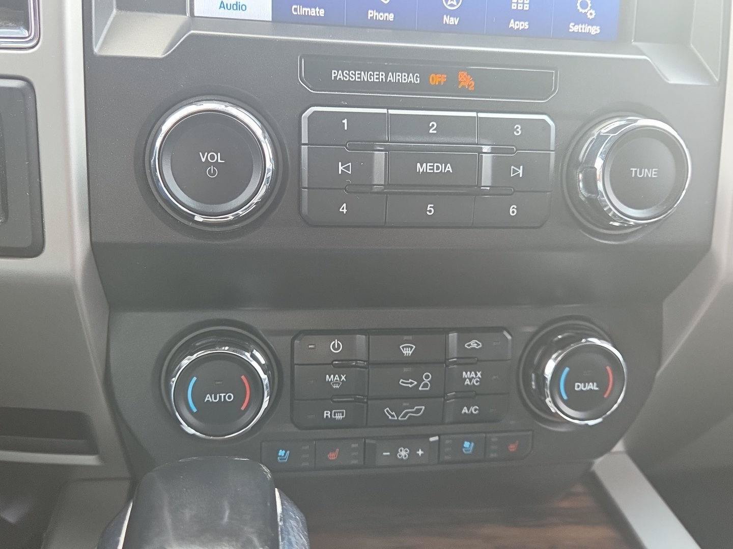 Used 2019 Ford F150 Lariat AWD/4WD image 27