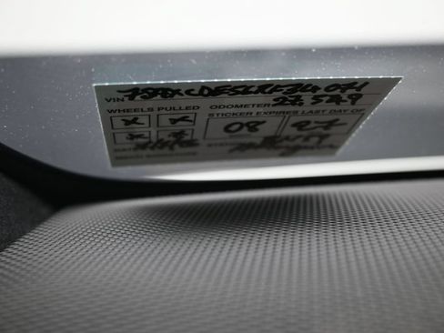 Used 2024 Tesla Model X AWD/4WD image 9