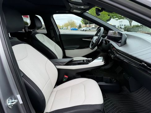 Certified 2024 Kia EV6 GT-Line w/ GT-Line White Seat Package AWD/4WD image 13