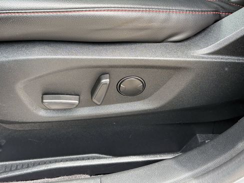 Certified 2021 Ford Edge ST-Line AWD/4WD image 25