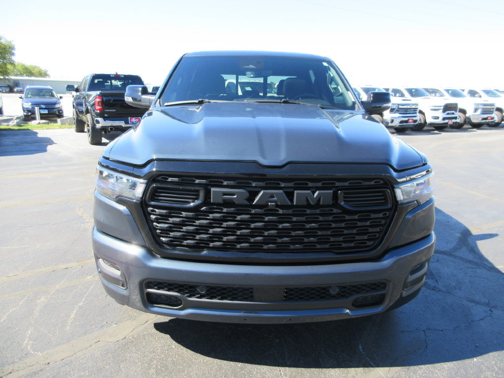 Used 2025 RAM 1500 Big Horn AWD/4WD image 12