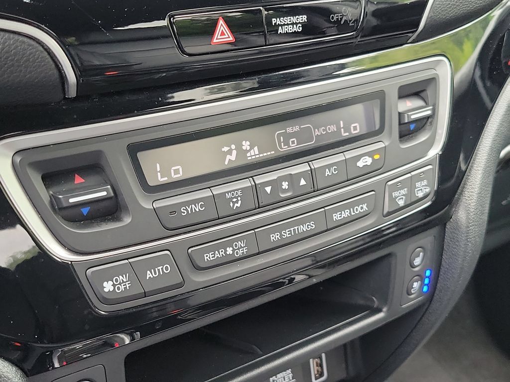 Used 2022 Honda Passport Elite image 21