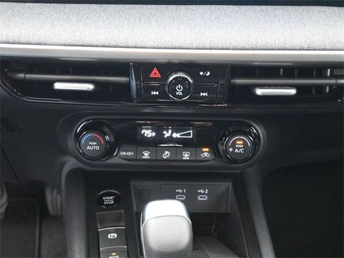 New 2026 Nissan Kicks SV image 4