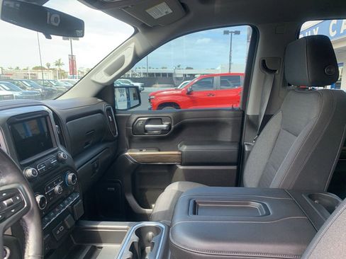 Used 2019 Chevrolet Silverado 1500 RST w/ All-Star Edition AWD/4WD image 16