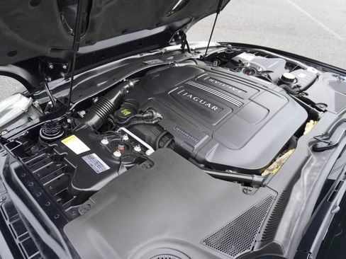 Used 2010 Jaguar XKR R RWD image 30