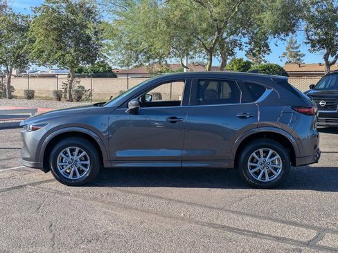 Used 2024 MAZDA CX-5 AWD 2.5 S w/ Preferred Package image 3
