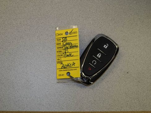 Used 2023 Chevrolet TrailBlazer RS image 42