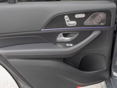 New 2026 Mercedes-Benz GLS 450 4MATIC image 16