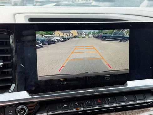 Used 2023 Chevrolet Silverado 1500 LT Trail Boss w/ Protection Package AWD/4WD image 27