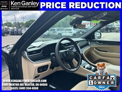 Used 2025 Jeep Grand Cherokee L Limited RWD image 18
