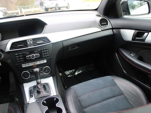 Used 2015 Mercedes-Benz C 250 Coupe w/ Sport Package image 15