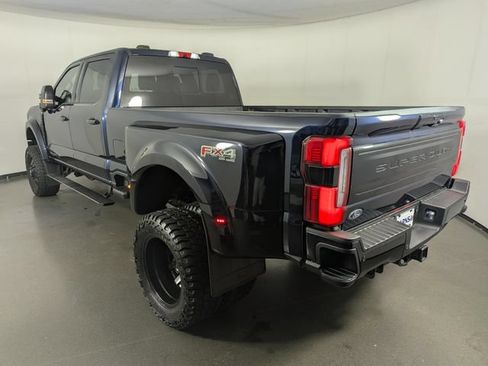 Used 2025 Ford F450 Platinum w/ FX4 Off-Road Package AWD/4WD image 6