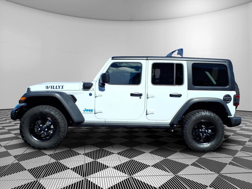 Used 2024 Jeep Wrangler Unlimited AWD/4WD image 24