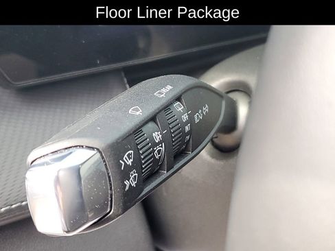 Used 2026 Chevrolet Equinox LT w/ LPO, Floor Liner Package AWD/4WD image 11