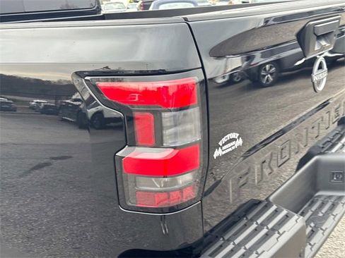 New 2026 Nissan Frontier S image 12