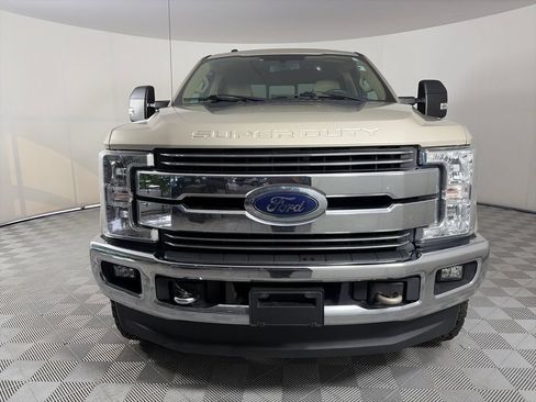 Used 2018 Ford F250 Lariat w/ Chrome Package AWD/4WD image 2