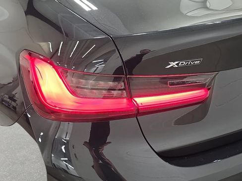 Used 2019 BMW 330i xDrive Sedan w/ Convenience Package AWD/4WD image 32