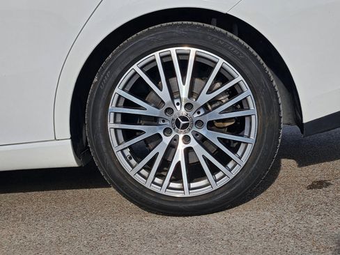 Used 2025 Mercedes-Benz CLA 250 image 31