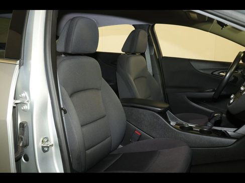 Used 2022 Chevrolet Malibu RS FWD image 27