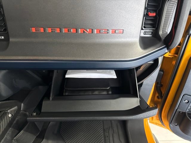 Used 2022 Ford Bronco Raptor w/ Interior Carbon Fiber Pack 6 AWD/4WD image 55