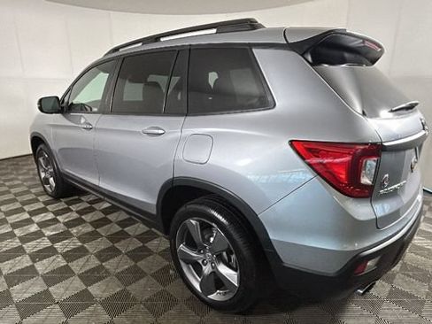 Used 2021 Honda Passport Touring image 4
