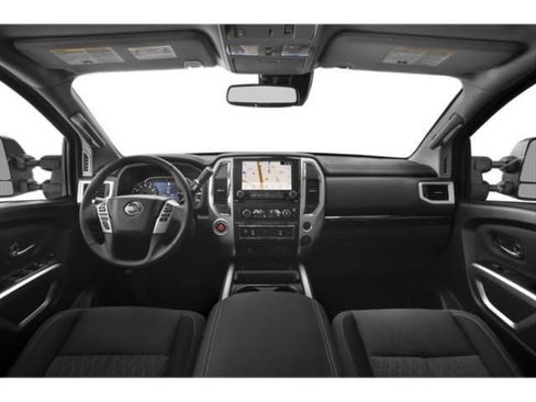Used 2022 Nissan Titan SV AWD/4WD image 8