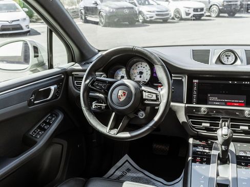 Used 2023 Porsche Macan GTS w/ Premium Package Plus image 14