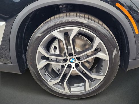 New 2026 BMW X5 xDrive50e w/ Executive Package image 9