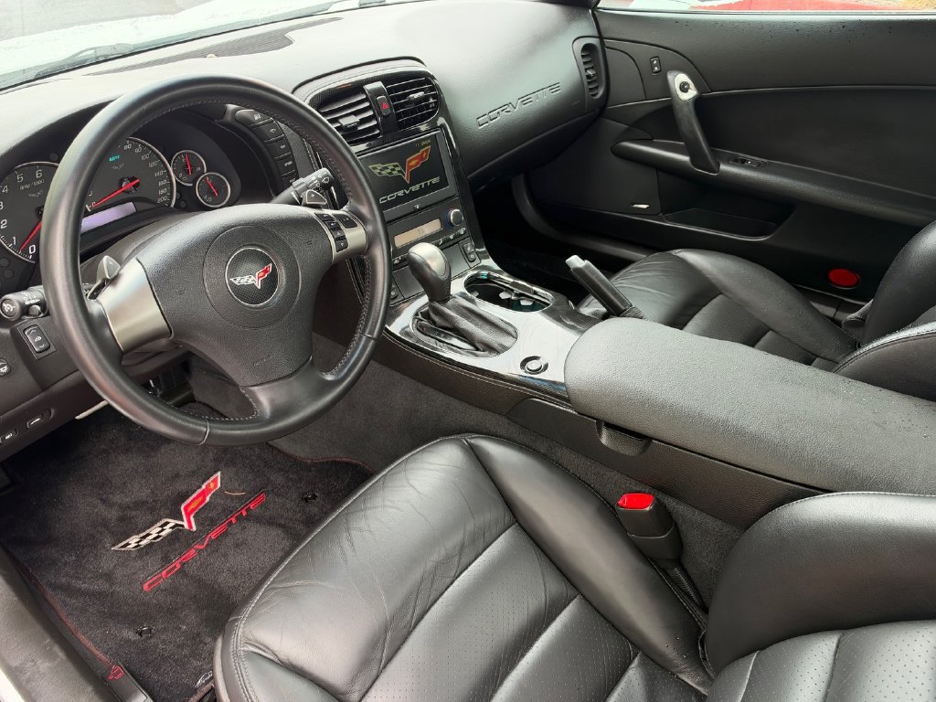 Used 2008 Chevrolet Corvette Convertible w/ Preferred Equipment Group RWD image 9