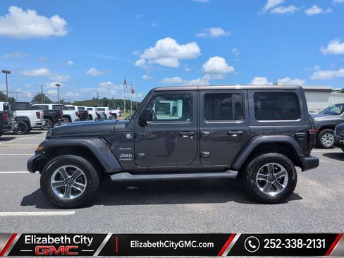 Used 2020 Jeep Wrangler Unlimited Sahara AWD/4WD image 5