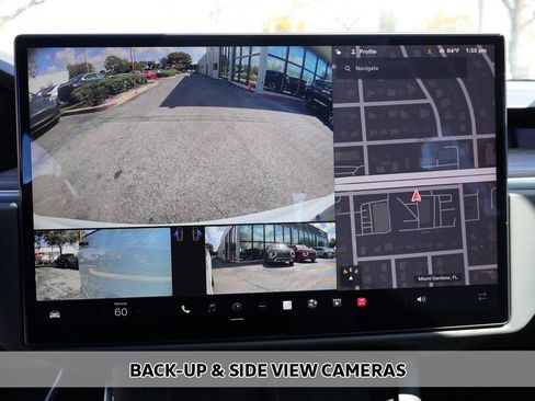 Used 2023 Tesla Model S Standard Range image 5