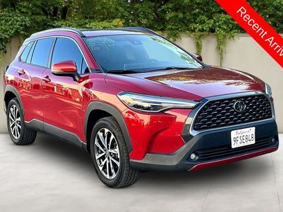 Used 2022 Toyota Corolla Cross XLE w/ Convenience Package