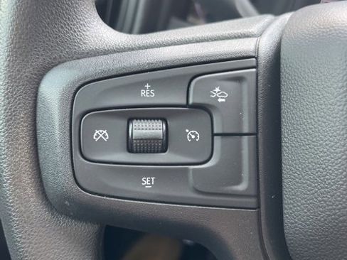 Used 2025 Chevrolet Silverado 1500 Custom Trail Boss w/ Turbomax Blackout Package image 17