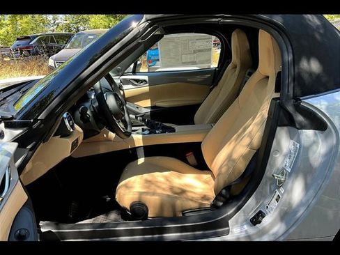 New 2025 MAZDA MX-5 Miata Grand Touring w/ Appearance Package image 48