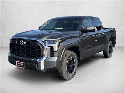 New 2026 Toyota Tundra SR5