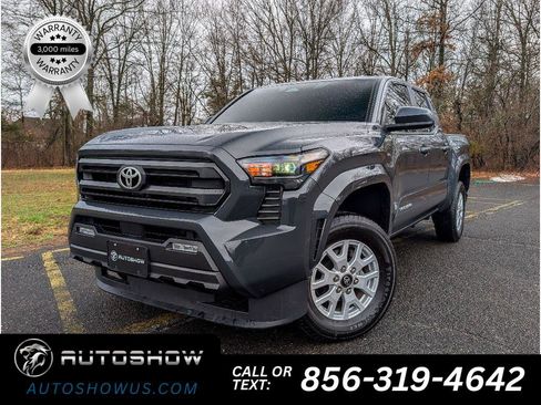 Used 2024 Toyota Tacoma SR5 image 1