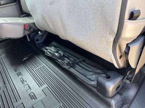 Used 2022 Ford F350 XL w/ Power Equipment Group image 19