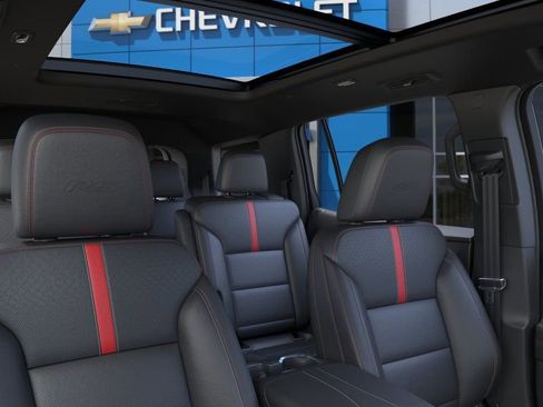 New 2026 Chevrolet Traverse RS AWD/4WD image 24