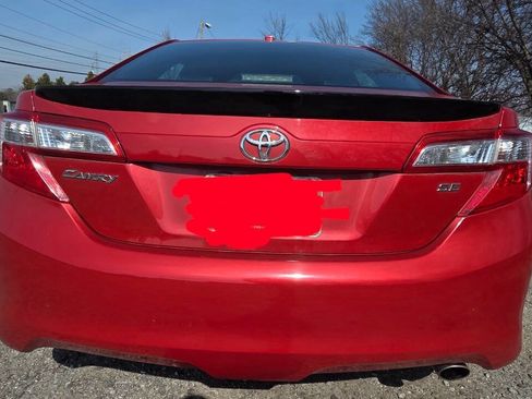 Used 2012 Toyota Camry SE image 12