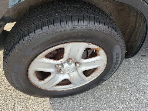 Used 2012 Toyota RAV4 4WD image 20