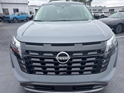 New 2026 Nissan Pathfinder Platinum AWD/4WD image 8
