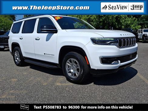 Certified 2023 Jeep Wagoneer 4WD image 1