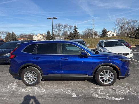 Used 2025 Honda CR-V EX-L image 2