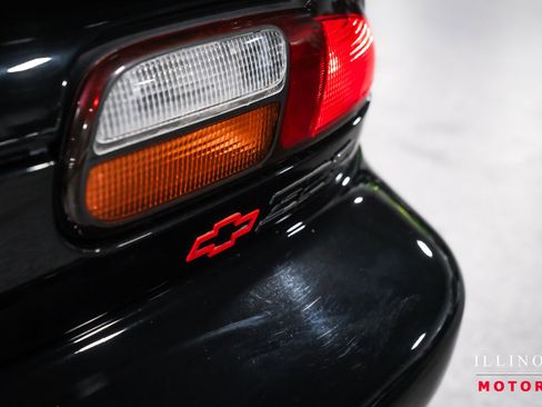Used 1998 Chevrolet Camaro Z28 w/ Preferred Equipment Group 2 RWD image 14