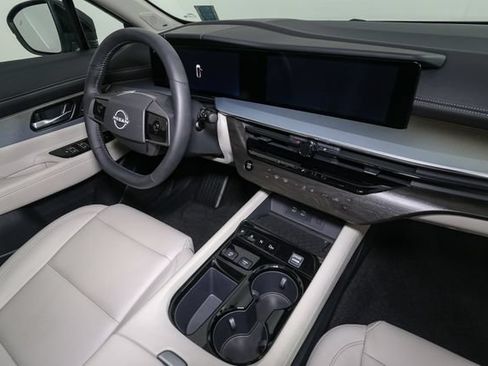 Used 2025 Nissan Murano SL w/ Cargo Package AWD/4WD image 19