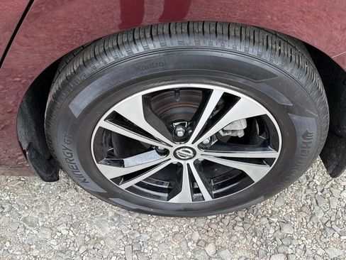Used 2021 Nissan Sentra SV FWD image 9