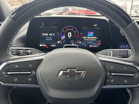 New 2026 Chevrolet Traverse Z71 w/ Enhanced Driving Package AWD/4WD image 12