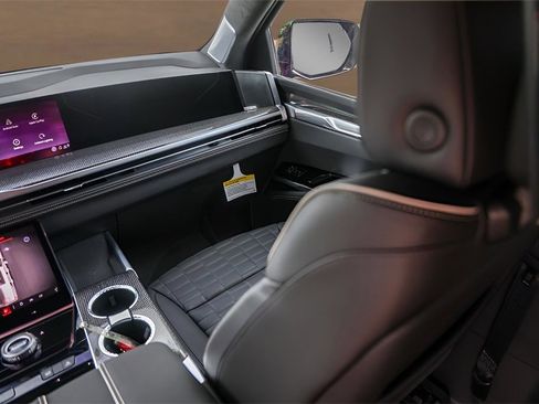 Certified 2025 Cadillac Escalade V w/ LPO, Floor Liner Package image 29